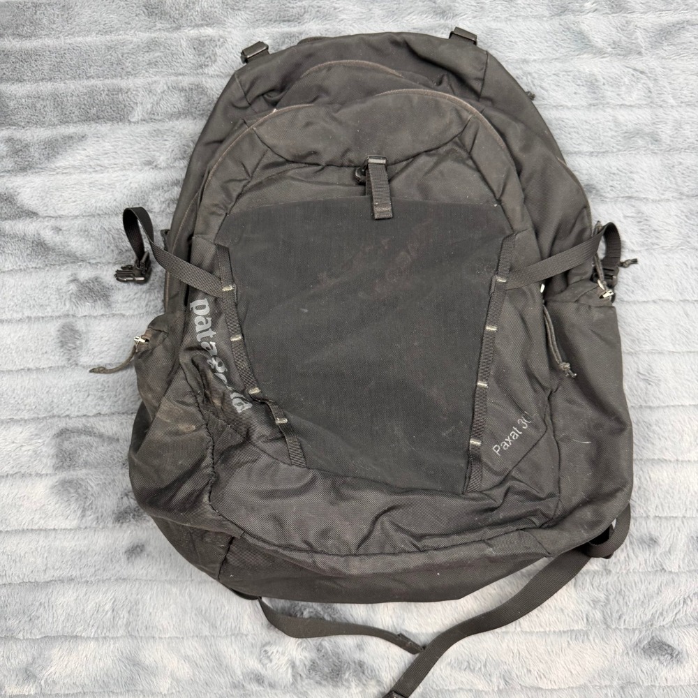 Patagonia Paxat 30L Backpack Black Laptop Travel Daypack 48046